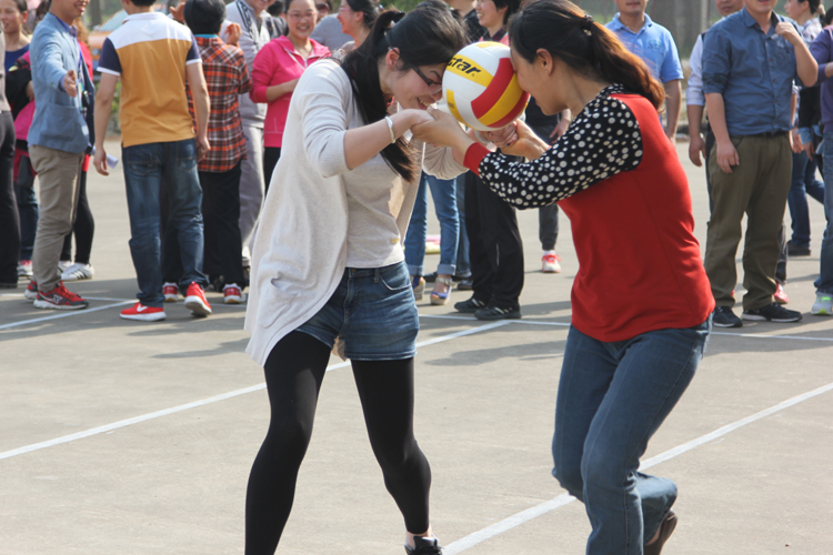 开云手机注册_开云（中国）员工积极参加院趣味运动会